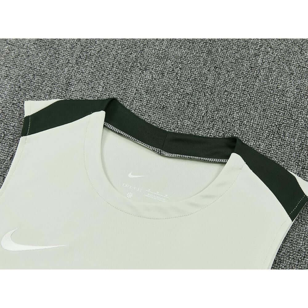 Chelsea 2026/27 Dri-FIT Strike Training Pulses Football