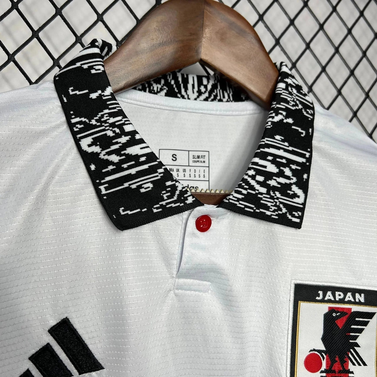 Camisola Pain Edição Especial Homem Pulses Football