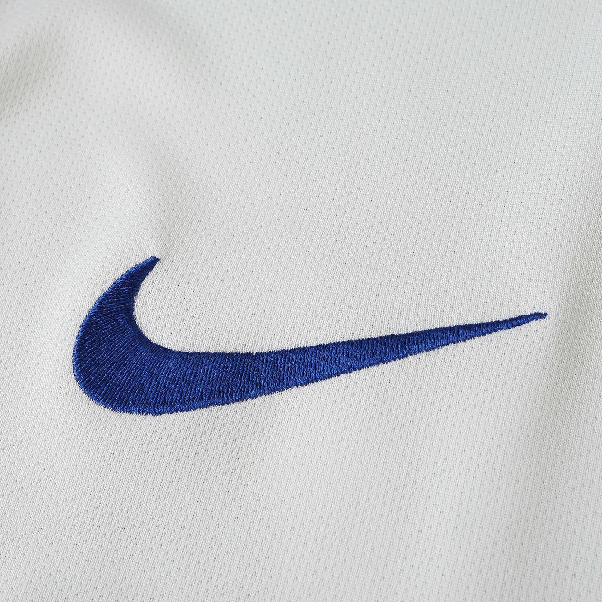 Inter Milan - Retro Away 2010 Jersey Pulses Football