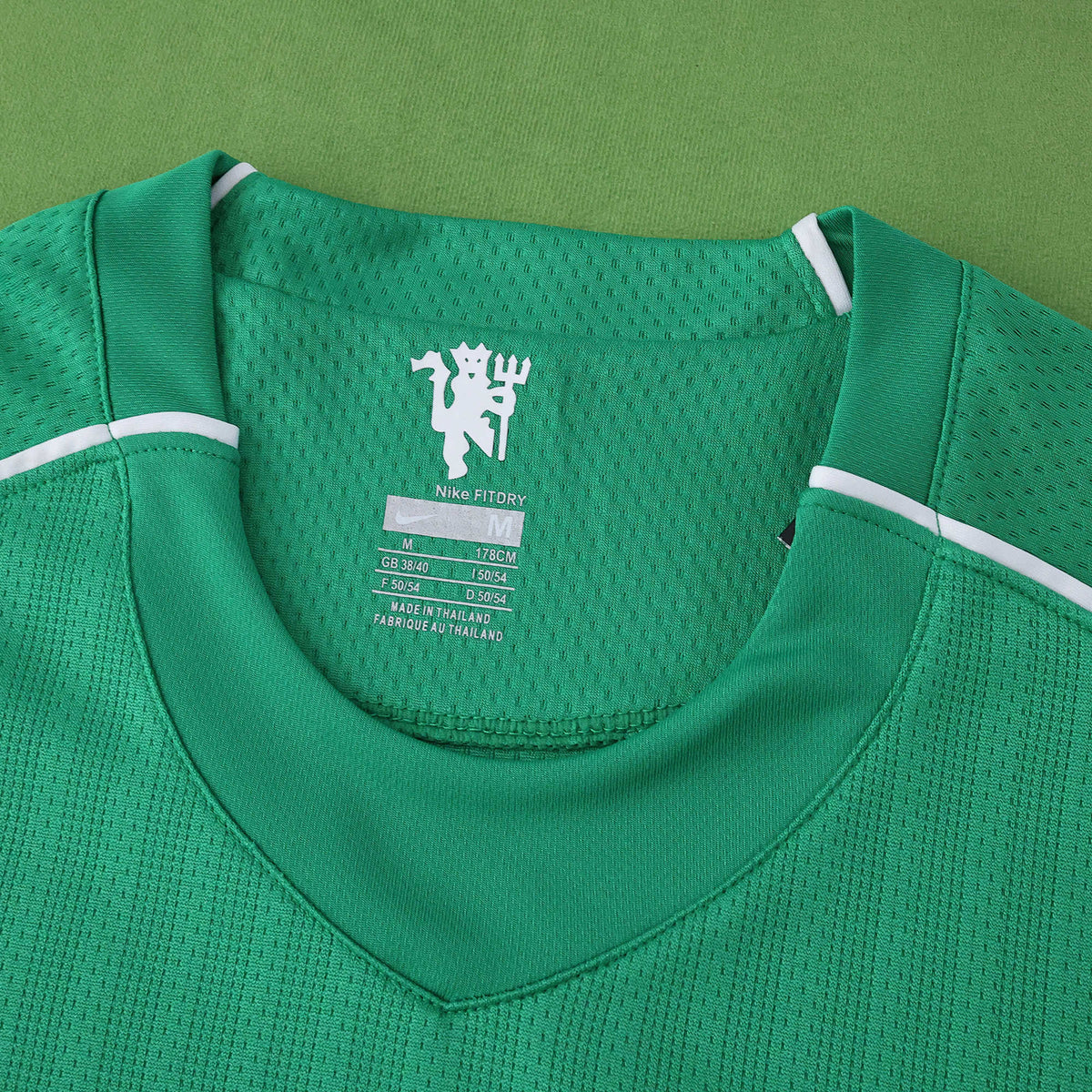 Cristiano Ronaldo Manchester United Green Retro Long Sleeve Jersey Soccer Shirt Pulses Football