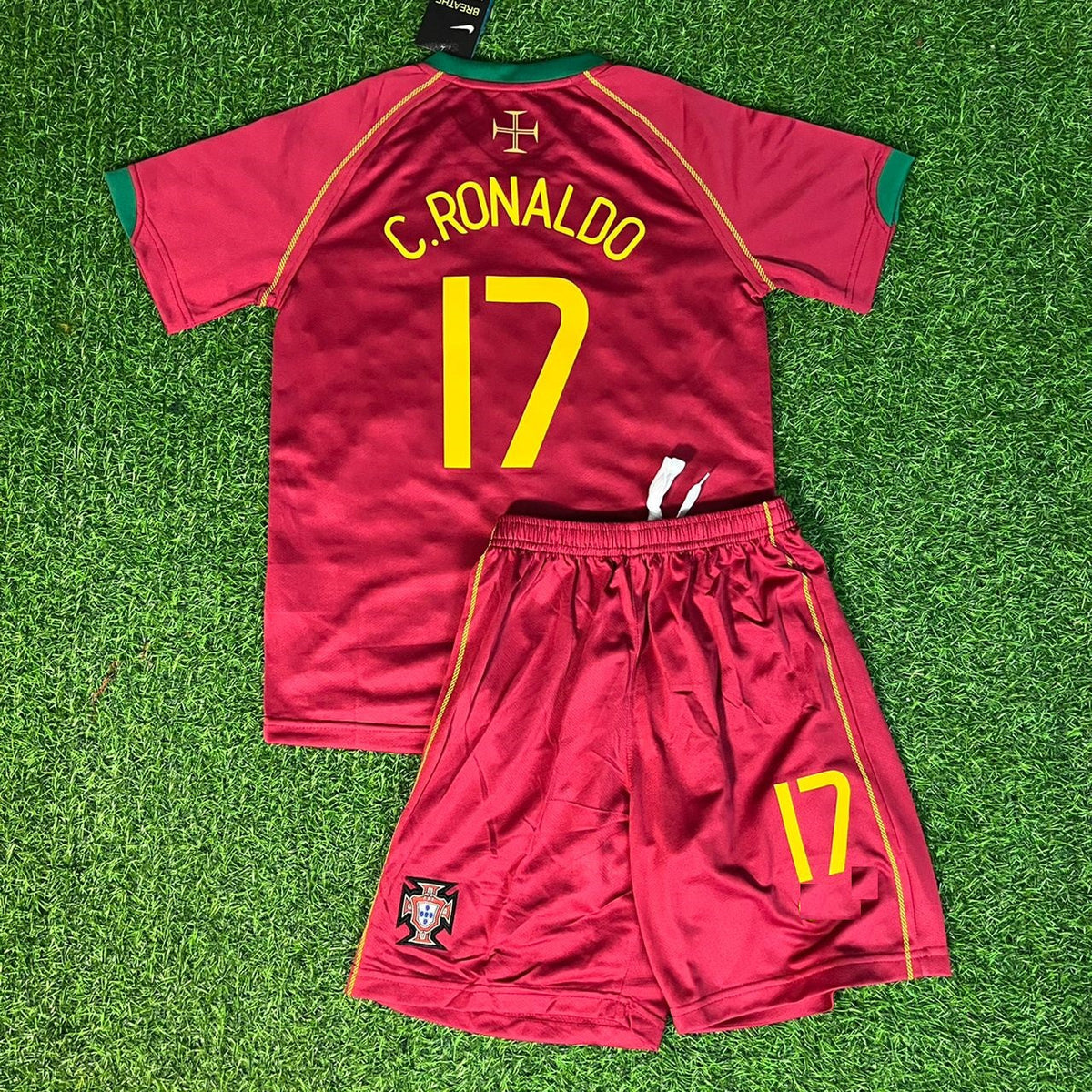Cristiano Ronaldo Portugal 2006 Kids Kit Kinder Trikot Soccer Shirt Pulses Football