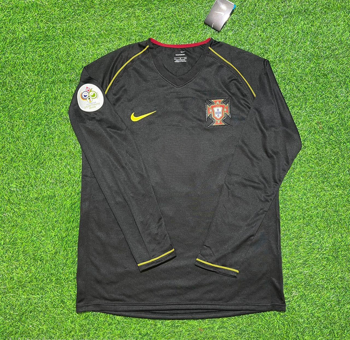 Portugal 2006 World Cup Long Sleeve Black Retro Football Jersey Pulses Football