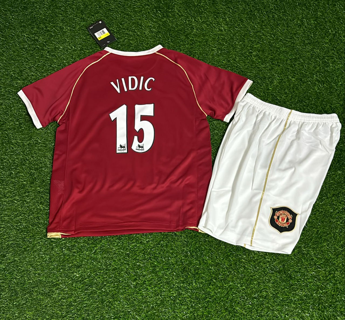 Nemanja Vidic Manchester United Kids 2006/07 Red Kit Soccer Jersey KinderTrikot Maglia Soccer Shirt Pulses Football