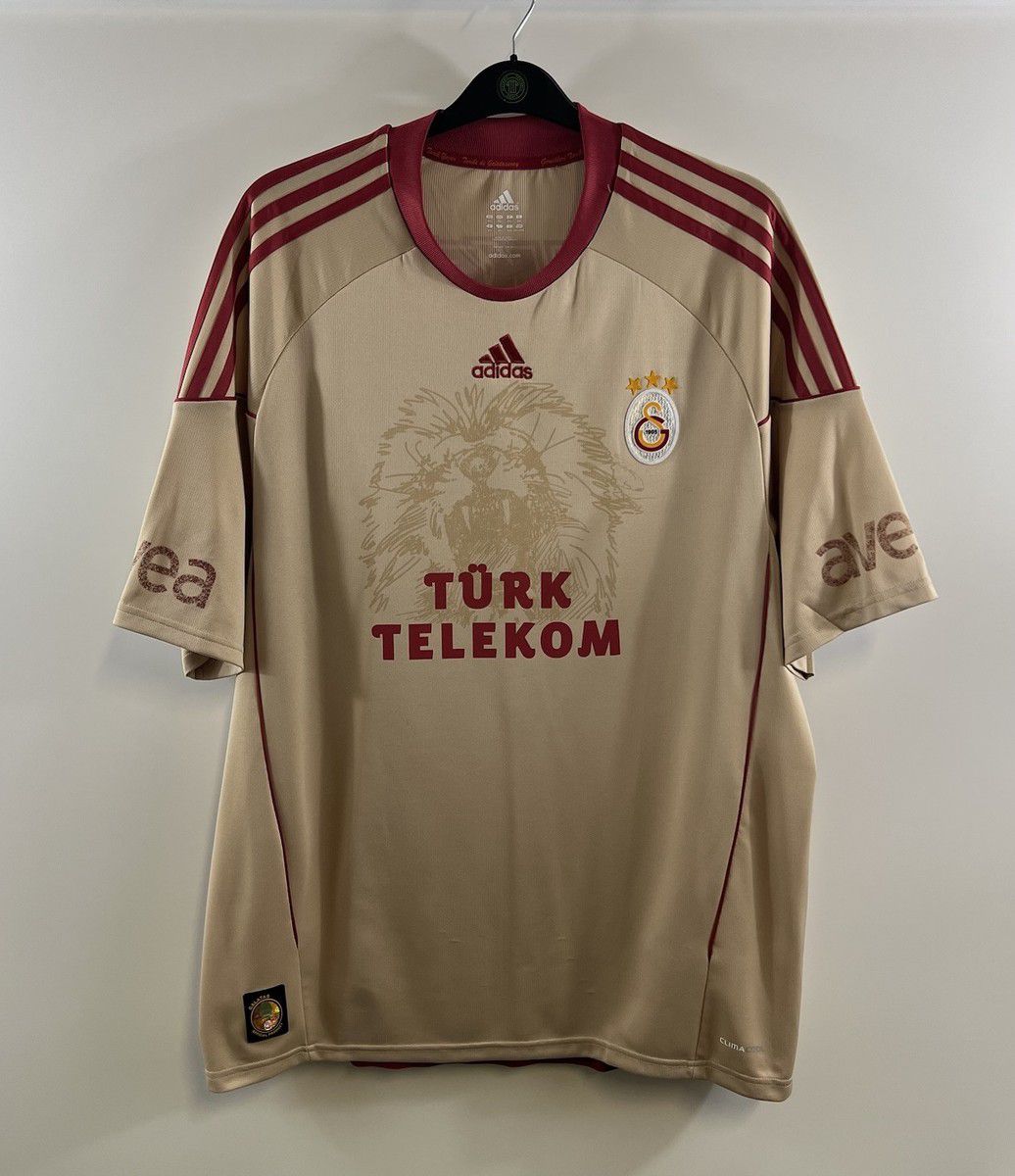 Retro Away 10/11 Men's Jersey Pulses Football