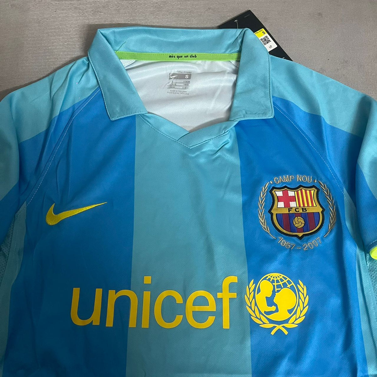 Lionel Messi Barcelona Blue Yellow Number 19 First Debut Retro Jersey Maillot Trikot Maglia Soccer Shirt Pulses Football