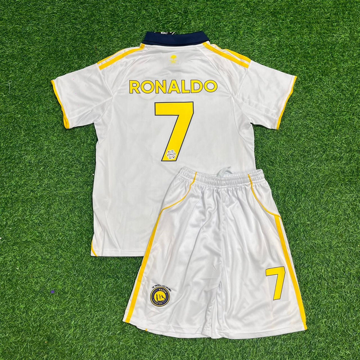Cristiano Ronaldo Al Nassr New Season White Football Jersey Kit Pulses Football