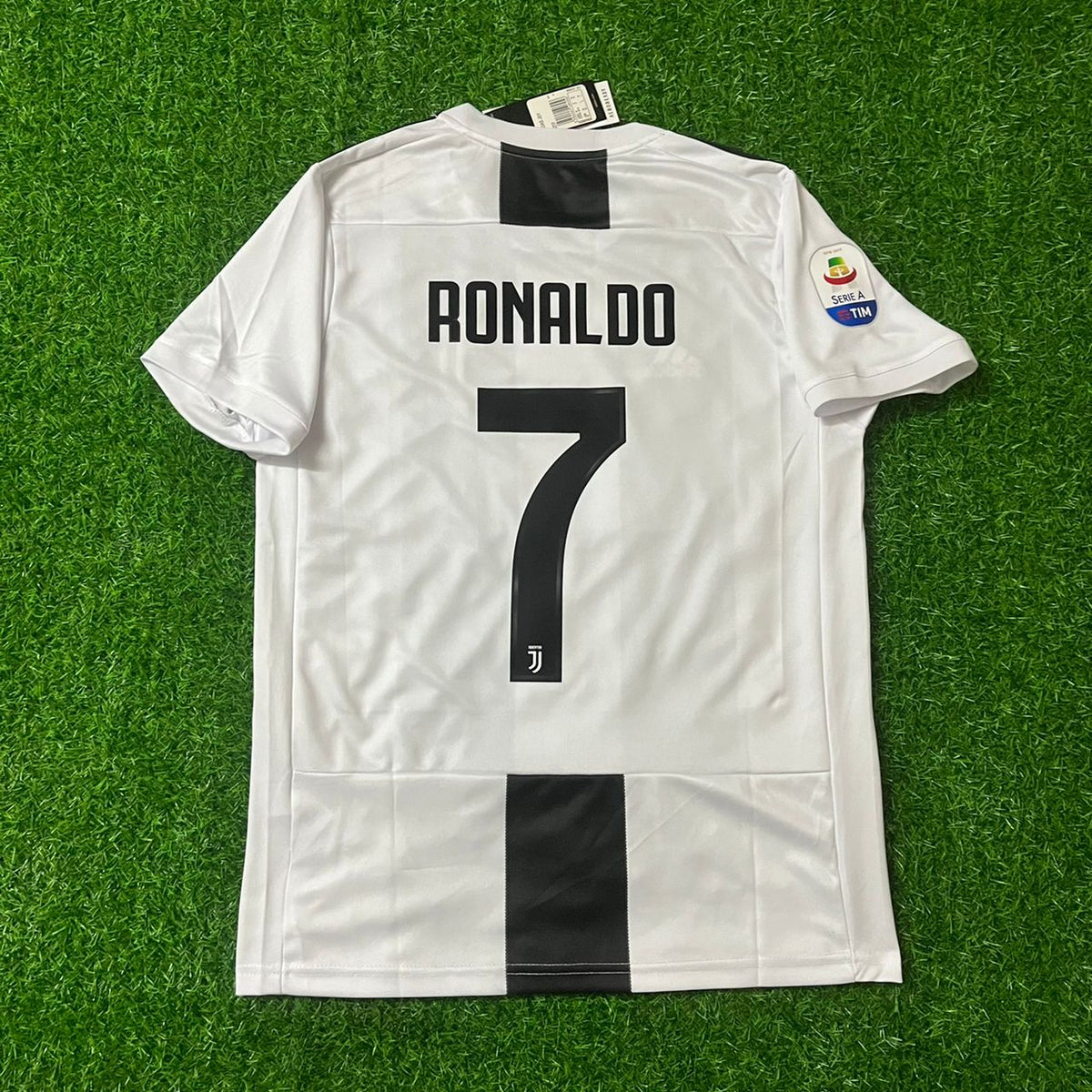 Cristiano Ronaldo Juventus 2018 2019 Retro Jersey Trikot Pulses Football
