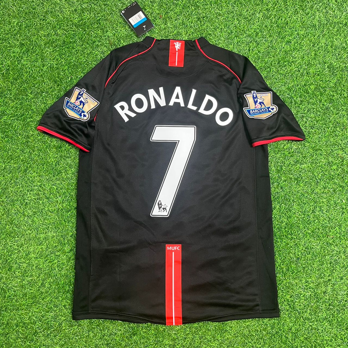 Cristiano Ronaldo Manchester United 2007–2008 Black Retro Football Jersey Kit Pulses Football