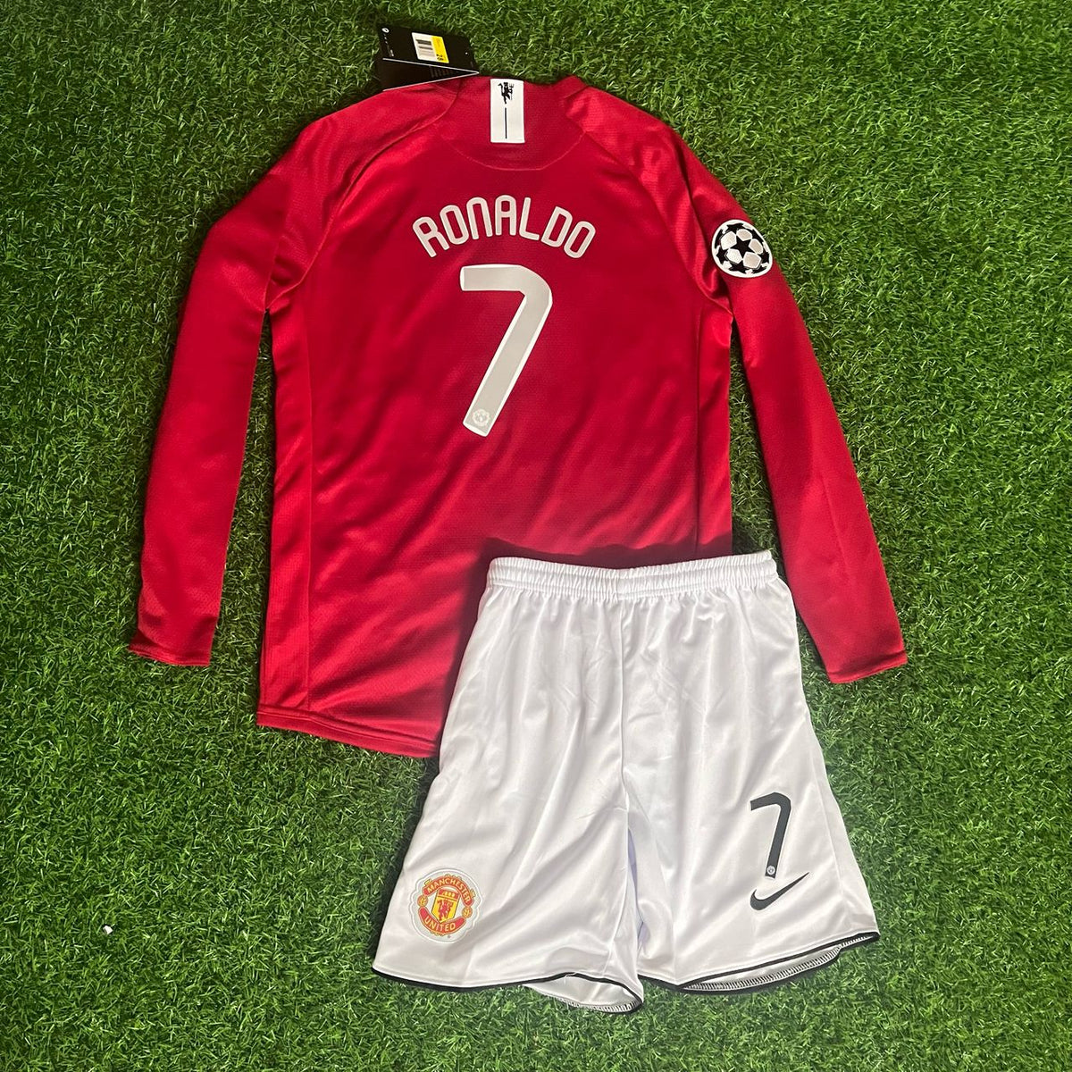 Cristiano Ronaldo 7 - Manchester United 2008 Final Red Long Sleeve Kit Jersey Trikot Maillot KinderTrikot Soccer Shirt Pulses Football
