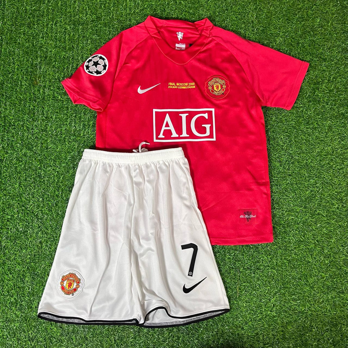 Cristiano Ronaldo Manchester United 2008 Final Kids Children Home Football Jersey Pulses Football