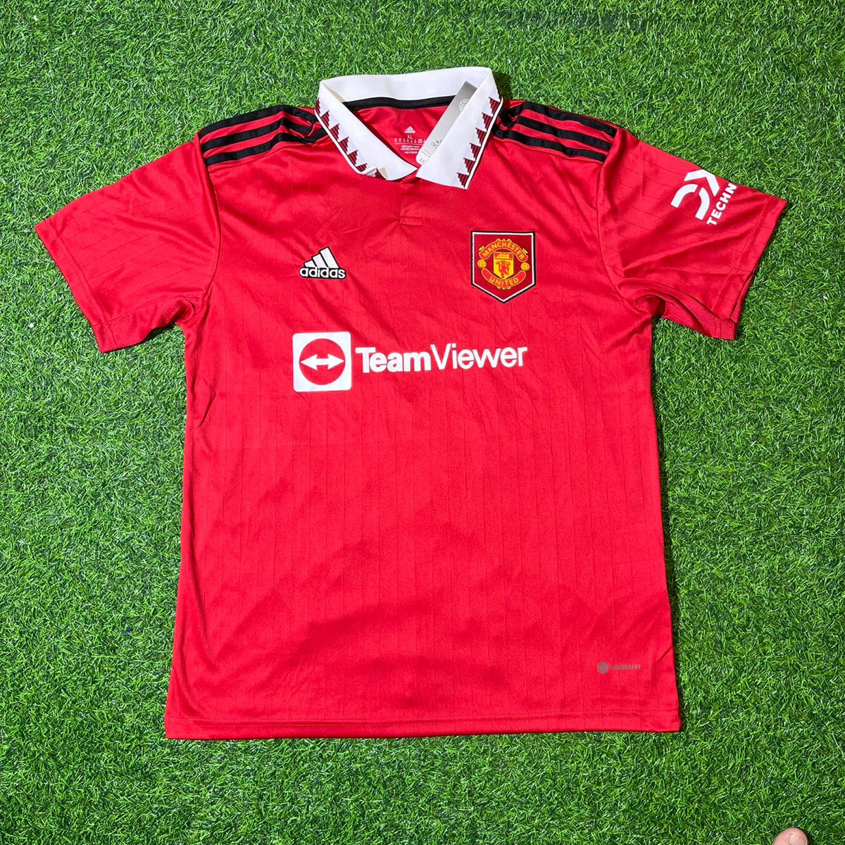 Cristiano Ronaldo Manchester United 2022/23 Final Season Football Jersey Kit Pulses Football