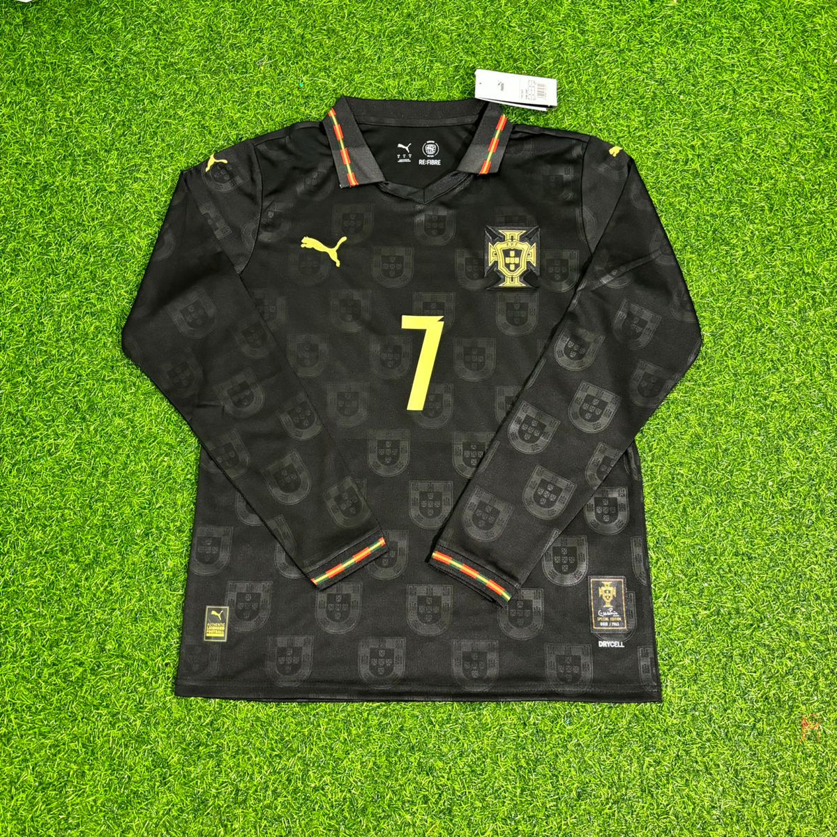 Cristiano Ronaldo Portugal 2026 New Season Black Long Sleeve Football Jersey Pulses Football