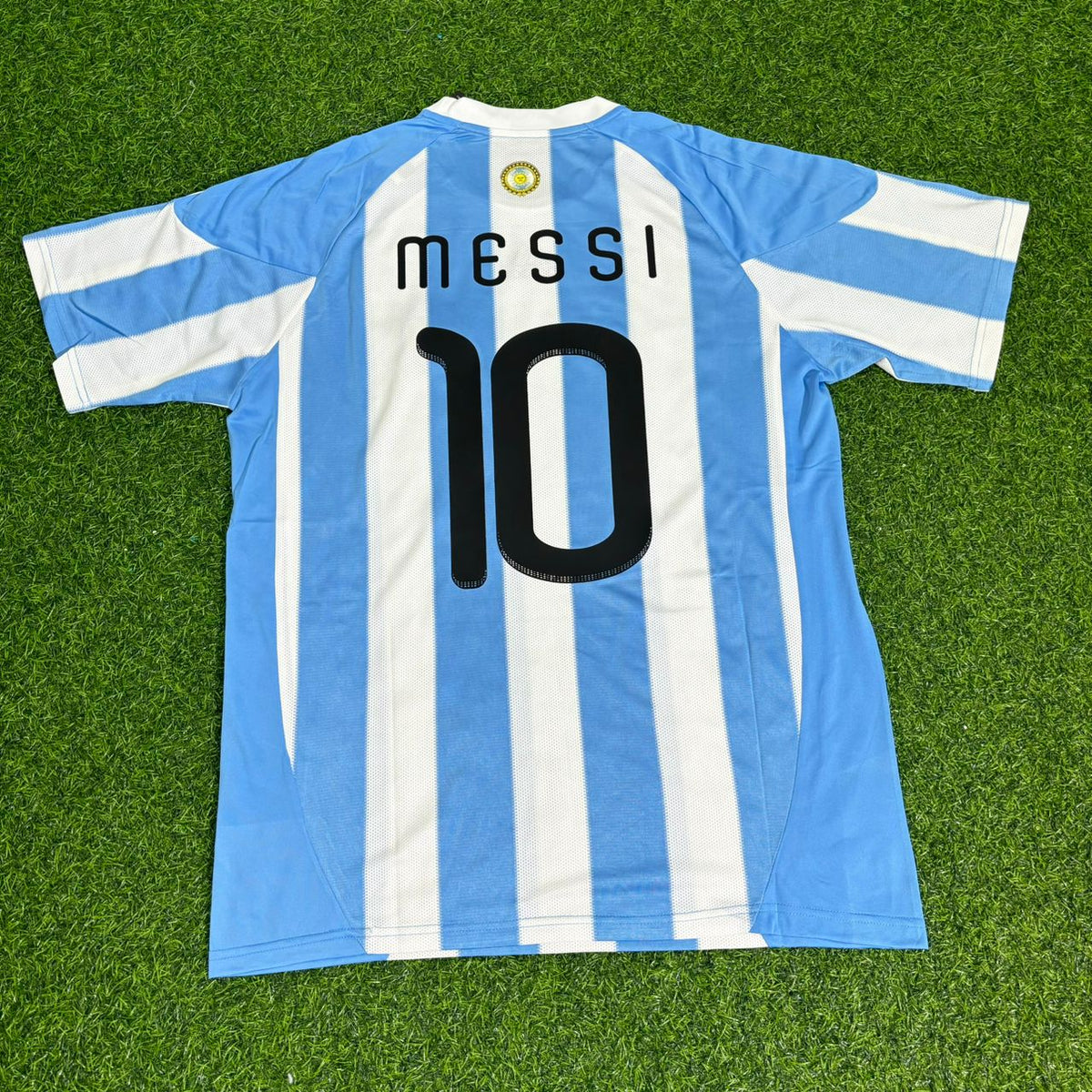 Lionel Messi 10- 2010 World Cup Argentina Retro Jersey Pulses Football