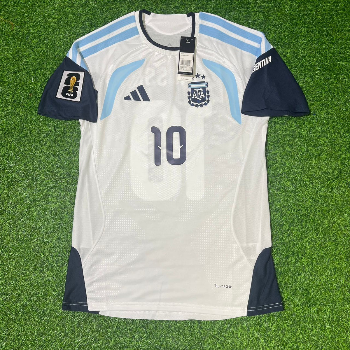 Lionel Messi Argentina 2026 World Cup White Player Version New Season Football Jersey Kit Pulses Football