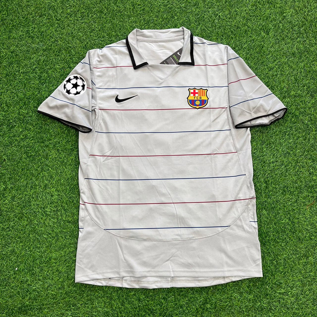 Lionel Messi 30 - Barcelona 2004/2005 Debut Season Retro Jersey Trikot Pulses Football