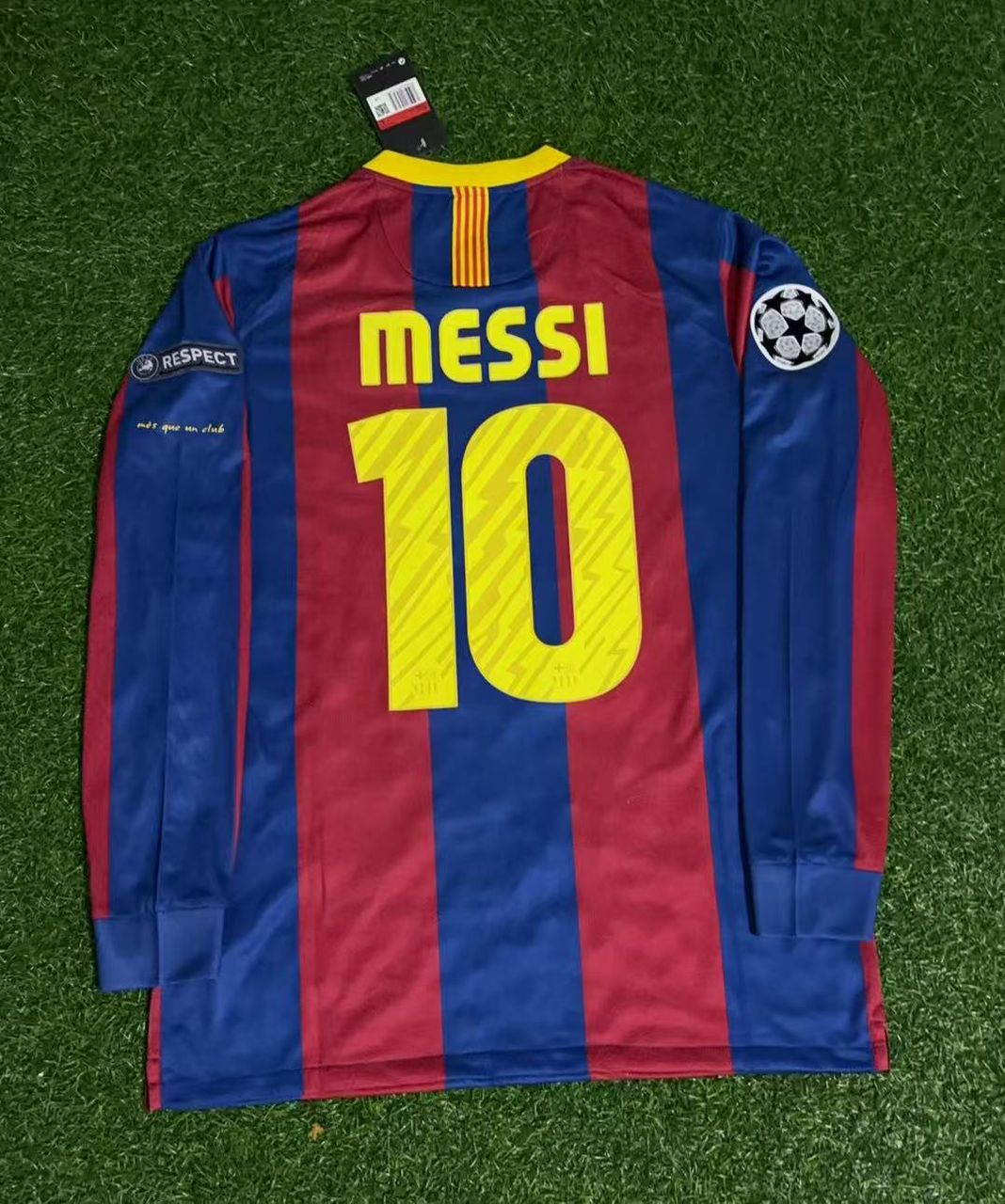 Lionel Messi Barcelona 2011 Champions League Final Long Sleeve Retro Football Jersey Kit Pulses Football