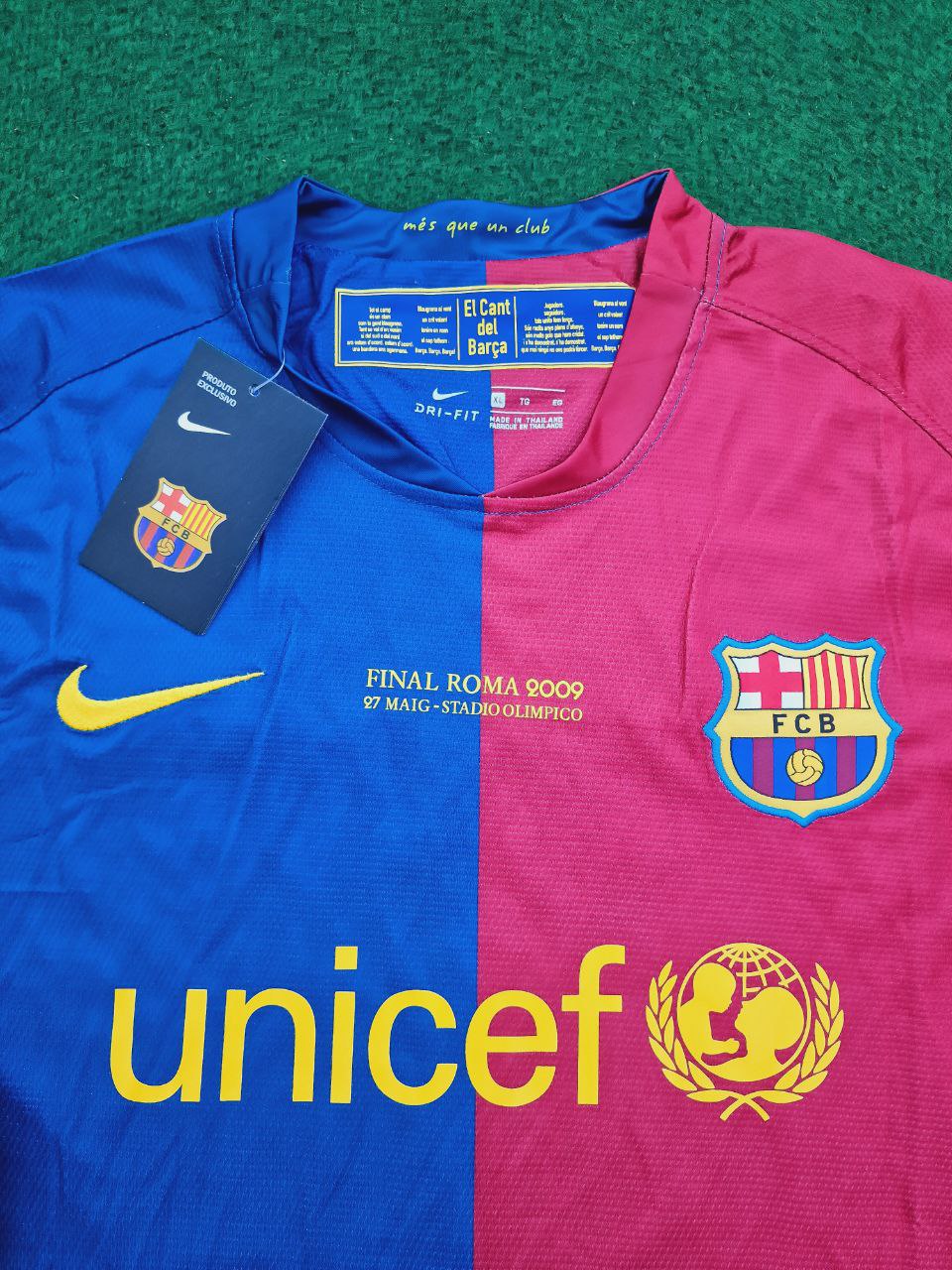 Lionel Messi Barcelona 2009 Champions League Final Retro Jersey Pulses Football