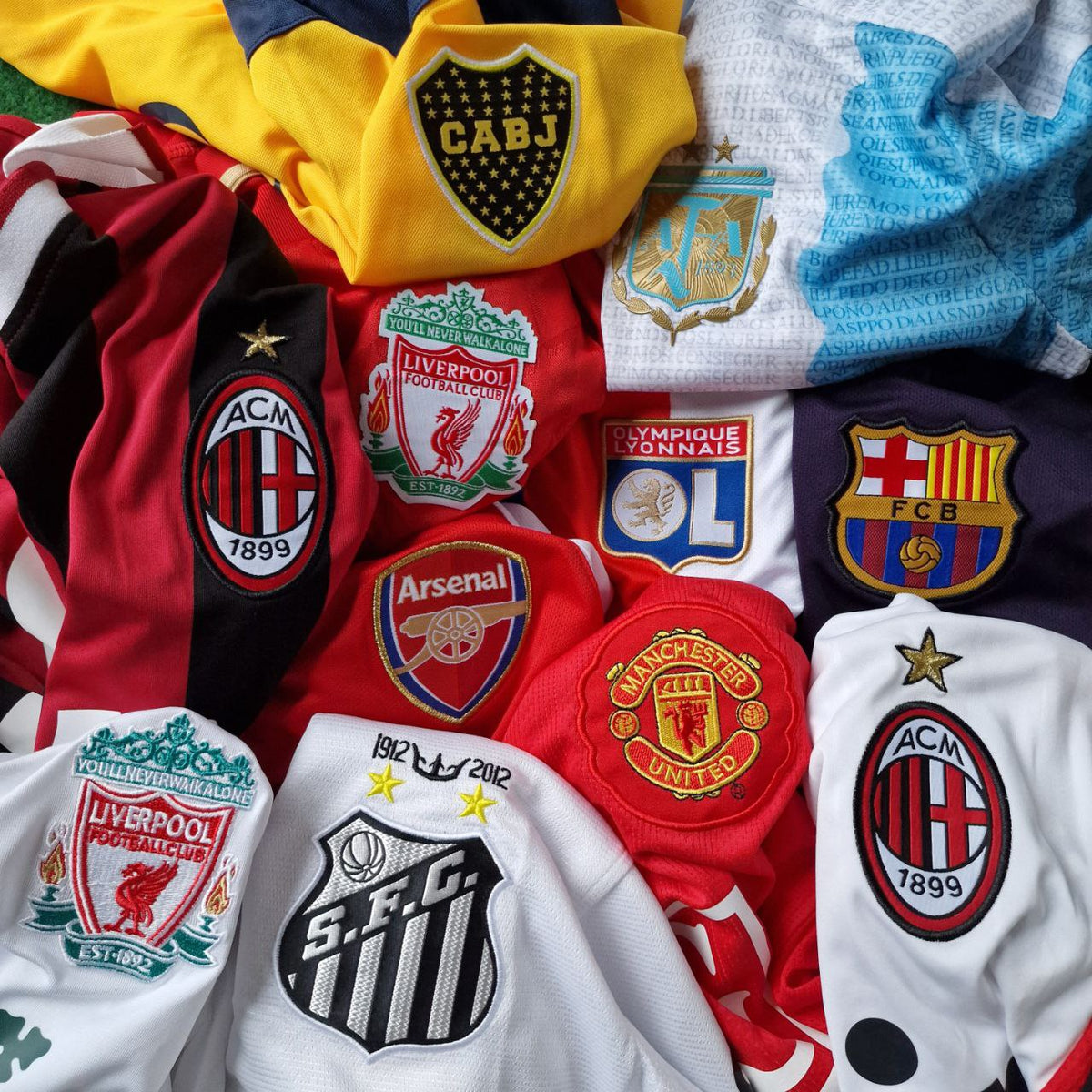 Mystery Box - Mystery Fußballtrikot Box - Boîte Mystère Maillot Soccer Shirt Pulses Football