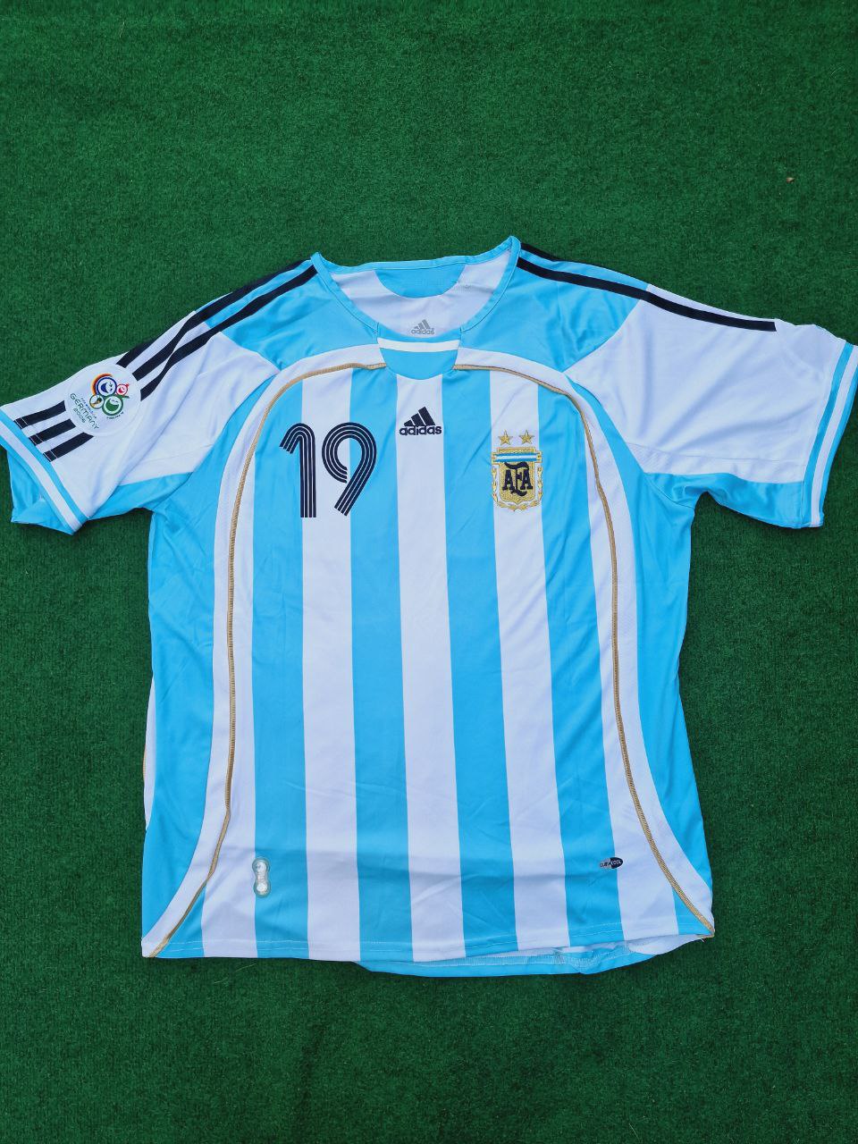 Lionel Messi Argentina 2006 World Cup Retro Soccer Jersey Maillot Trikot Maglia Pulses Football
