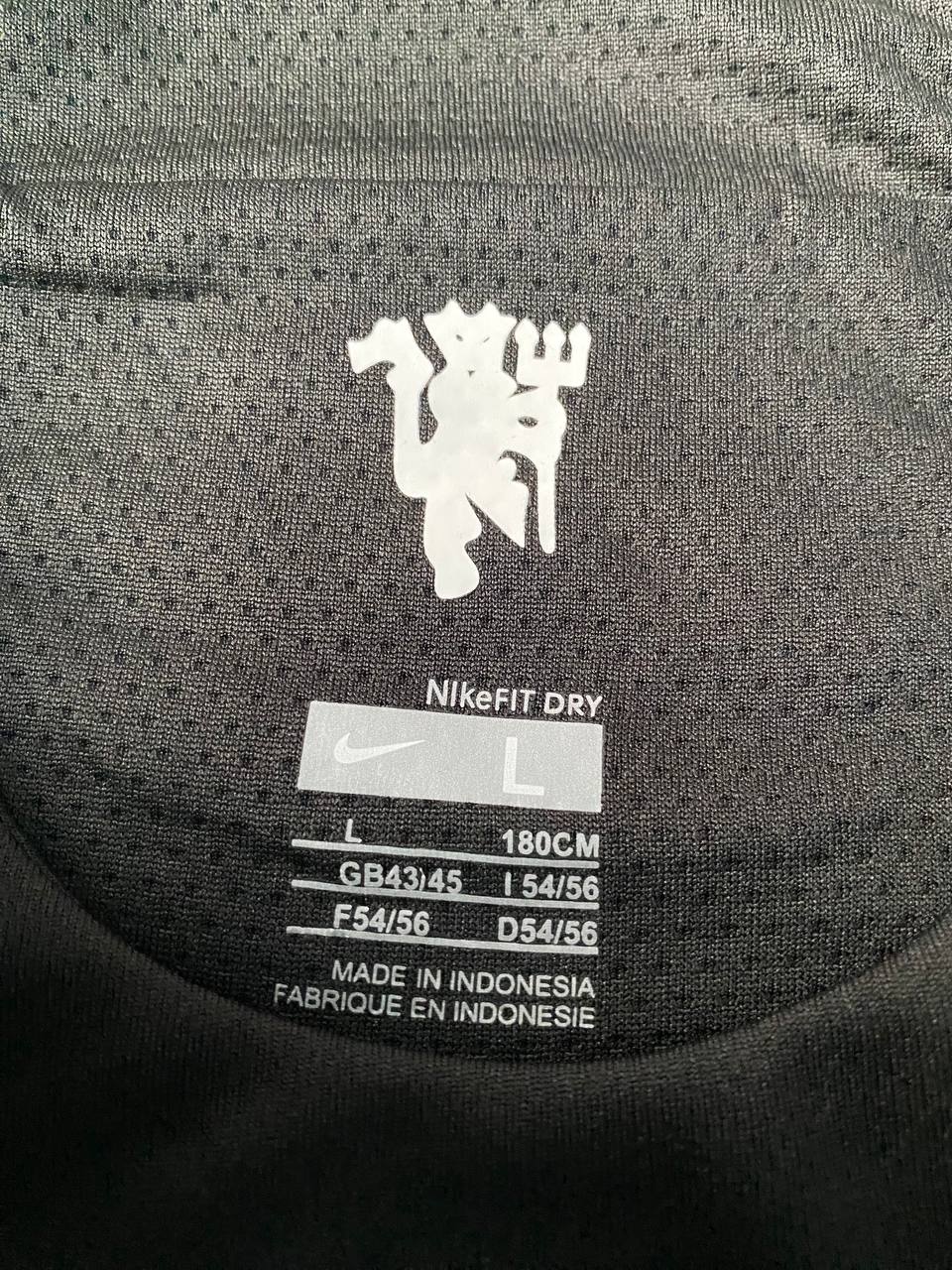 Cristiano Ronaldo 2007-2008 Manchester United Black Retro Jersey Trikot Camiseta Maillot Pulses Football
