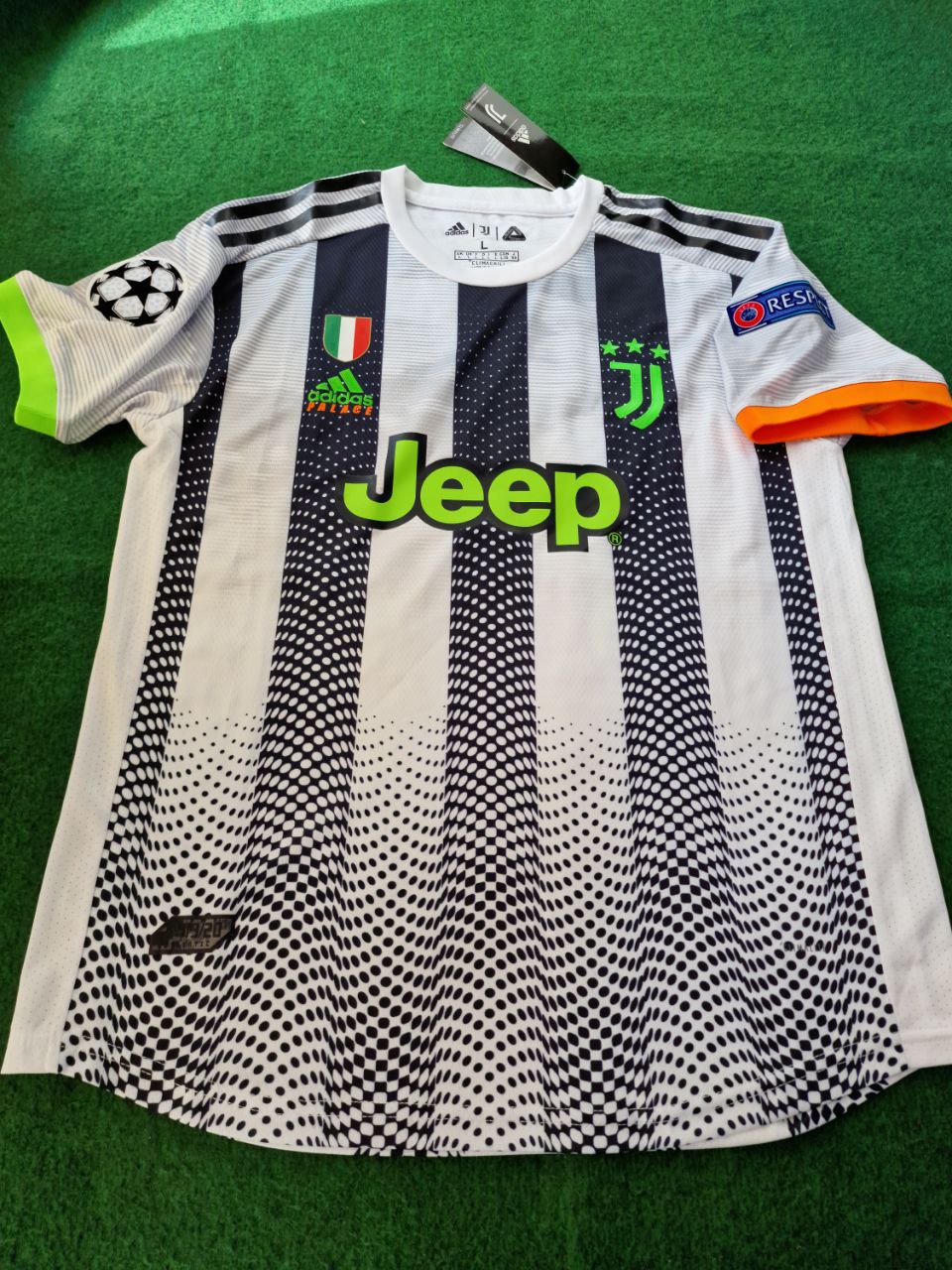 Cristiano Ronaldo 7 – Juventus 2019-20 Home Jersey | Retro Kit | Maillot | Trikot Pulses Football