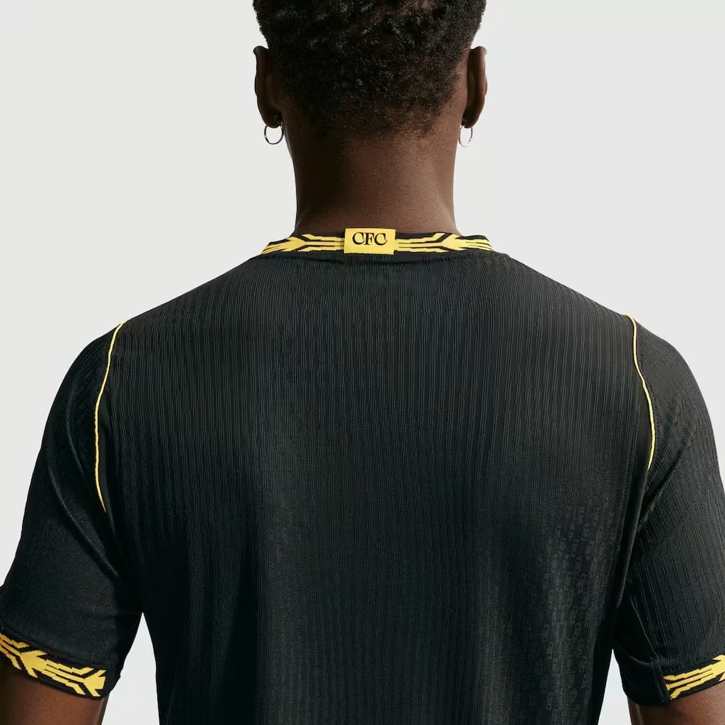 Chelsea 2026/27 Away Player Jersey Pulses Football