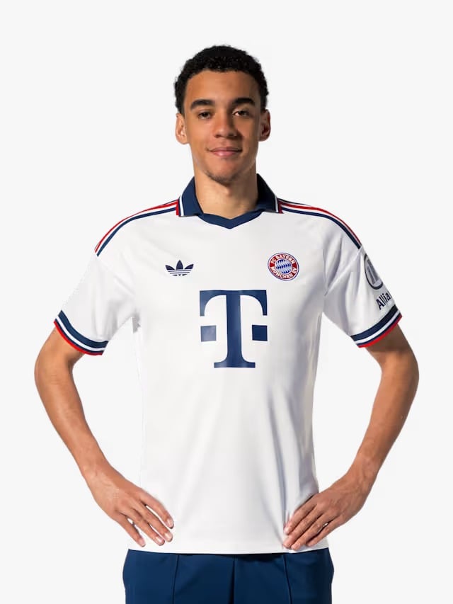 Bayern 26/27 Away Jersey Pulses Football