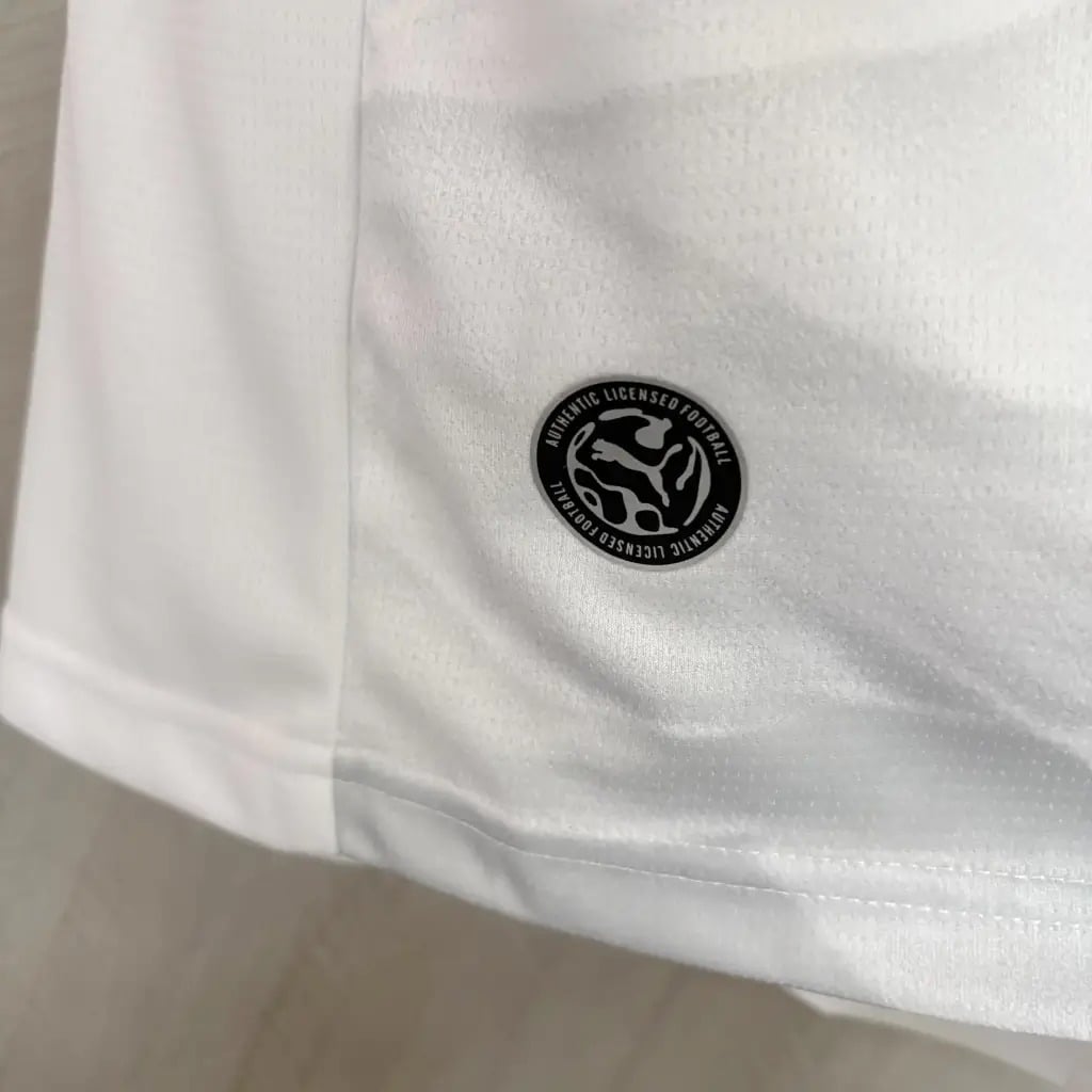 AC Milan 2026/27 Away Jersey Pulses Football