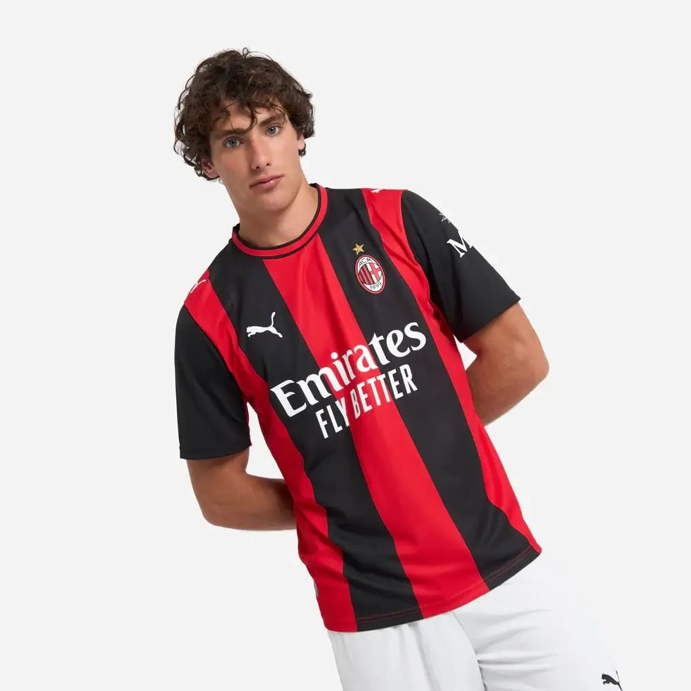 AC Milan 2026/27 Home Jersey Pulses Football