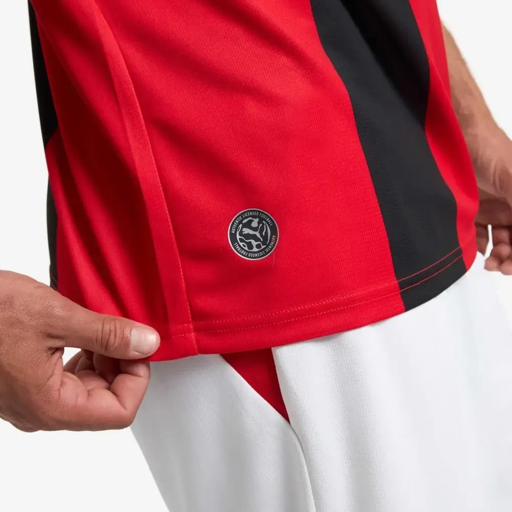 AC Milan 2026/27 Home Jersey Pulses Football