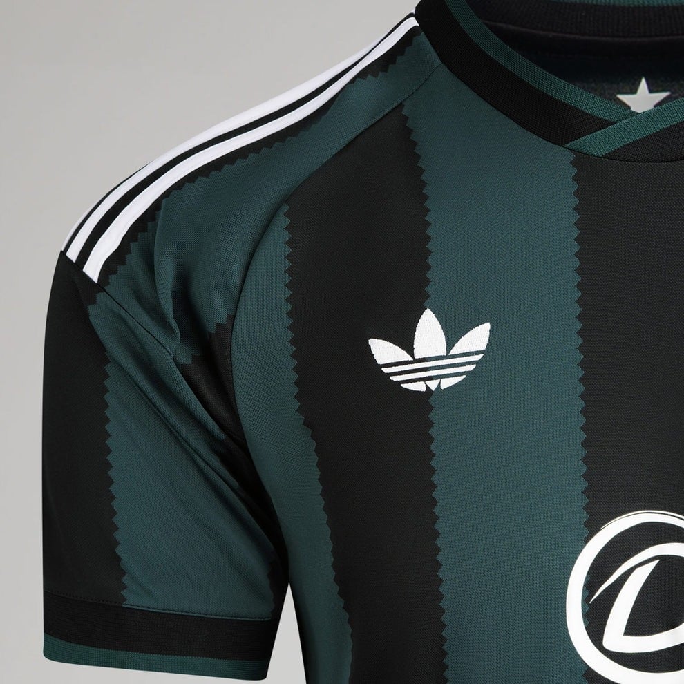Celtic FC 2026/27 Away Jersey Pulses Football