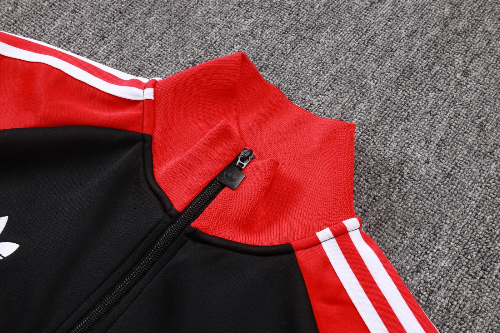 River Plate 2026/27 Full-Zip Tracksuit Pulses Football