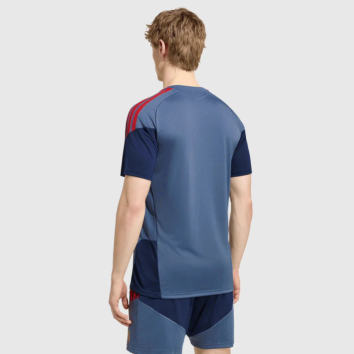 Training Top 26/27 Pulses Football