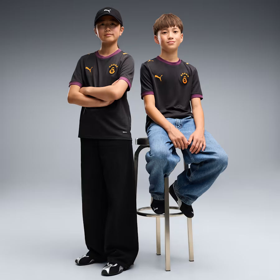 Galatasaray 26/27 Away Kit – Kids Pulses Football