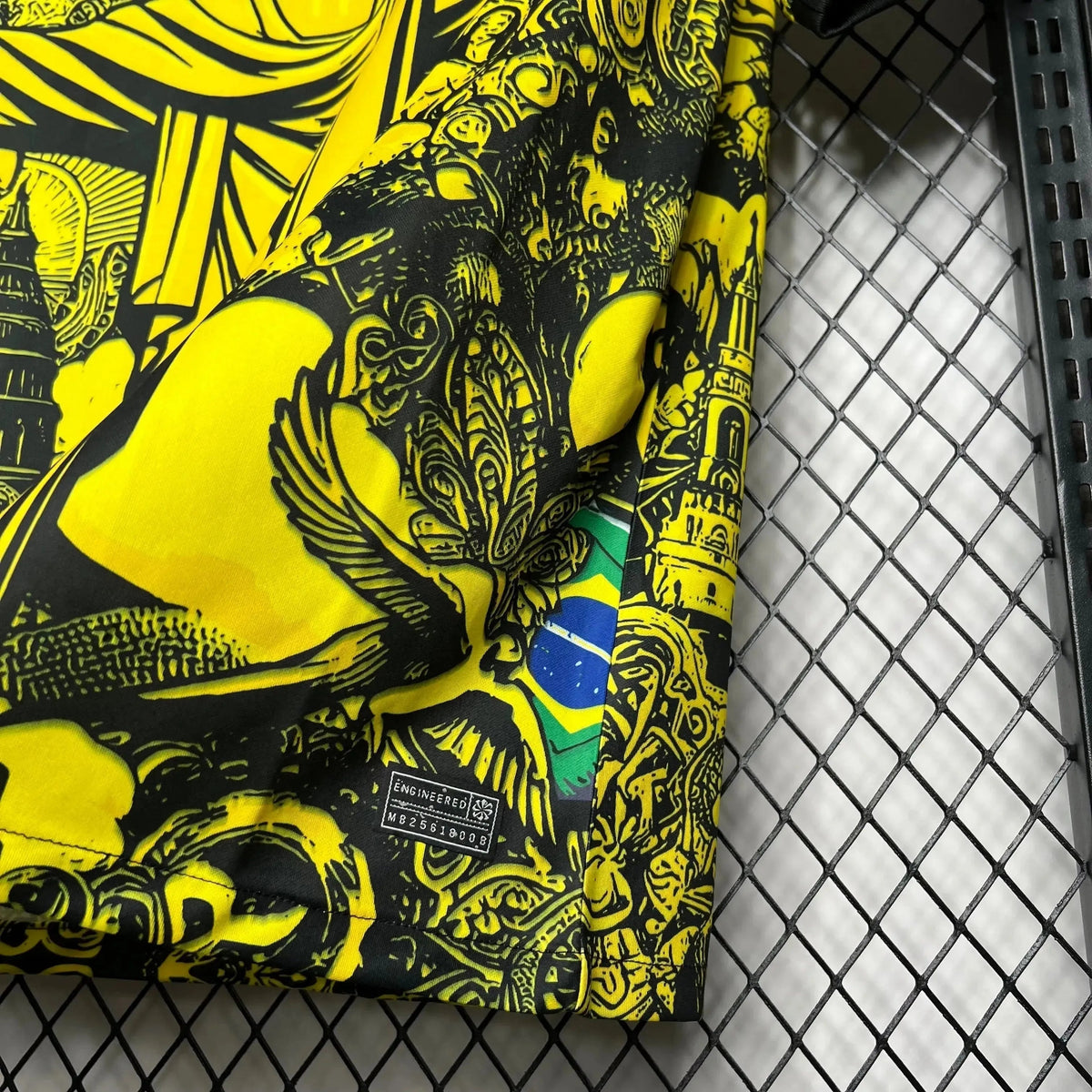 Camisola Cristo Redentor Amarela Edição Especial Homem Pulses Football