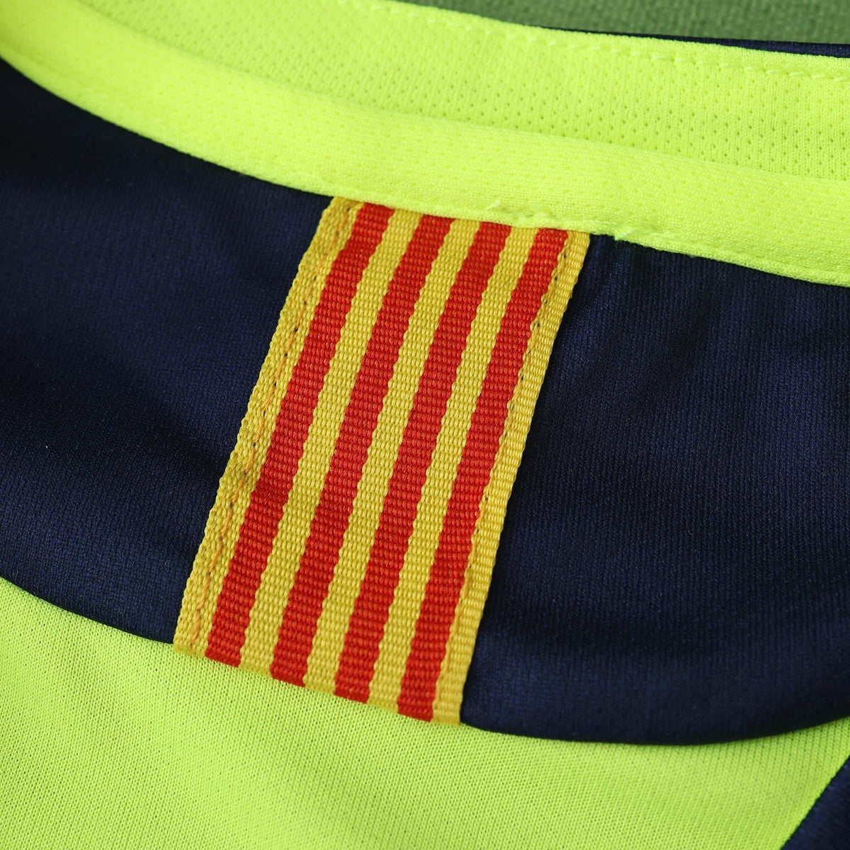 Retro Away 2005/06 Shirt Pulses Football