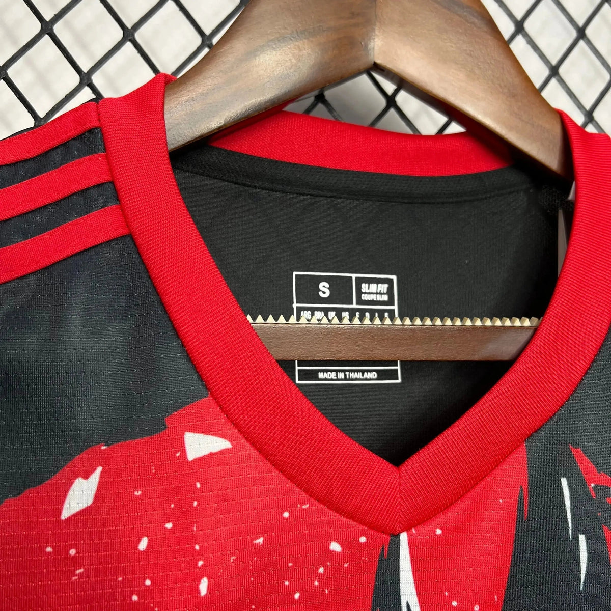 Camisola Edição Especial Homem Pulses Football