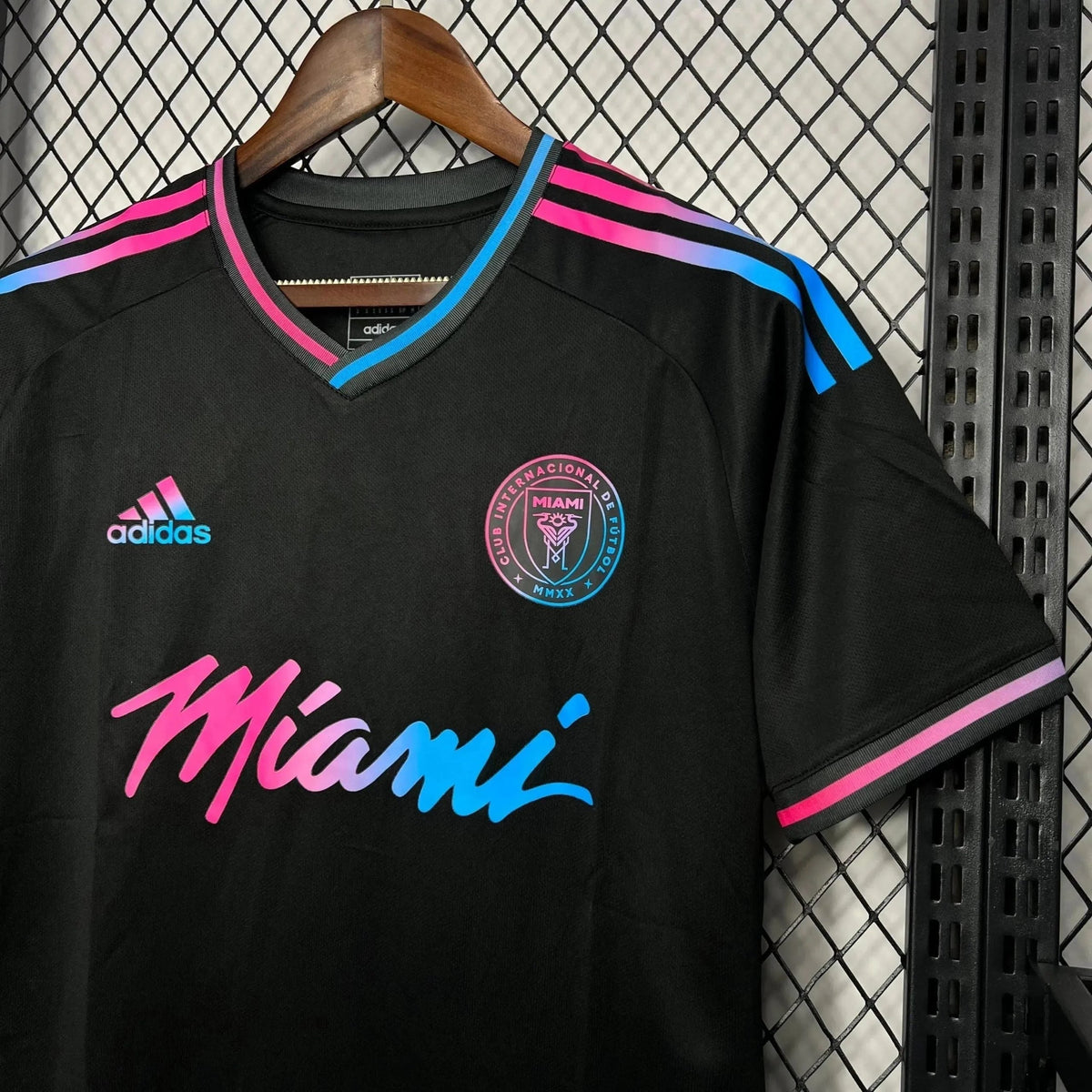 Camisola Edição Especial Homem Pulses Football