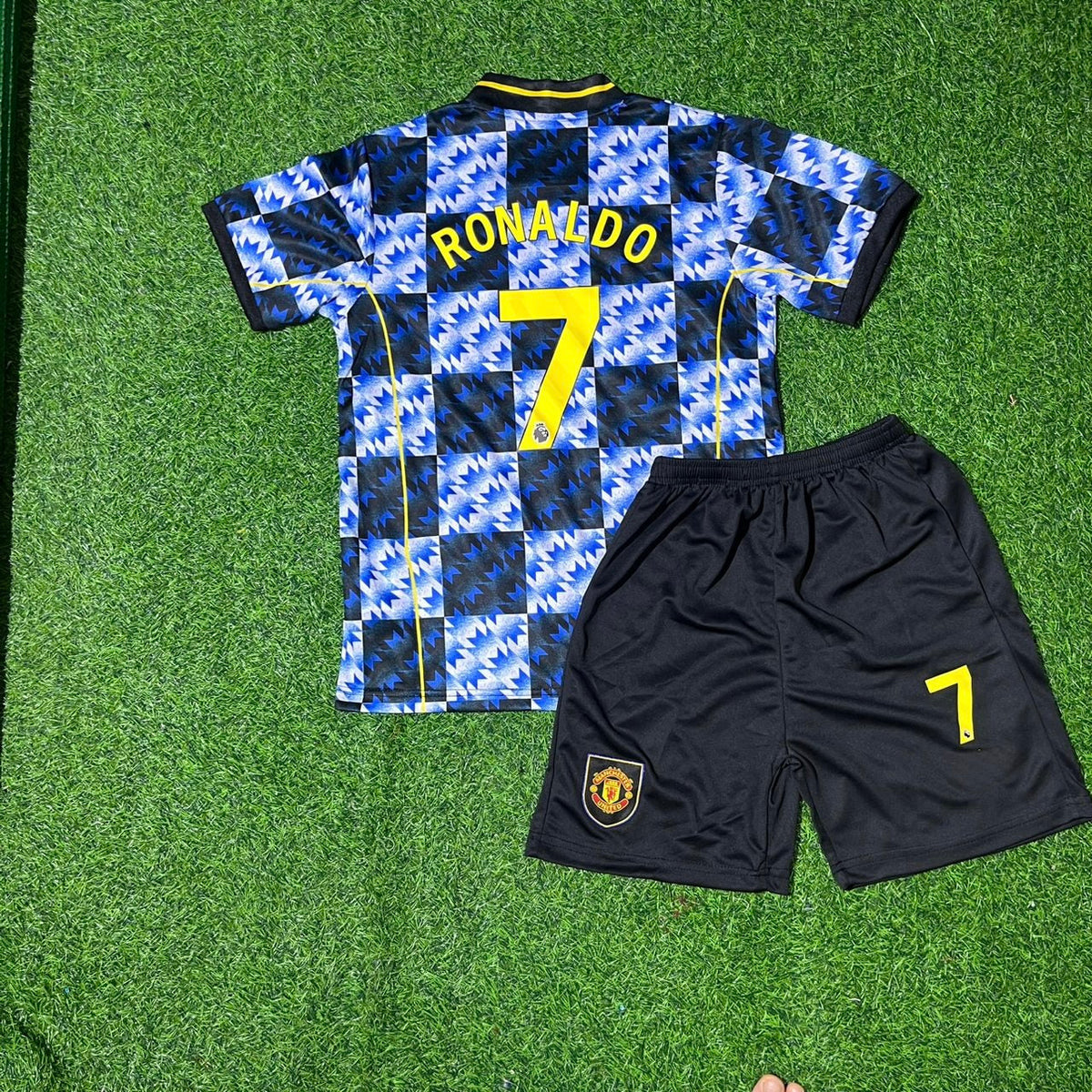 Cristiano Ronaldo Manchester United Combo Color Children Set Retro Football Jersey Pulses Football