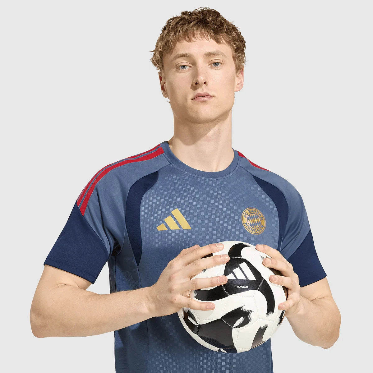 Training Top 26/27 Pulses Football