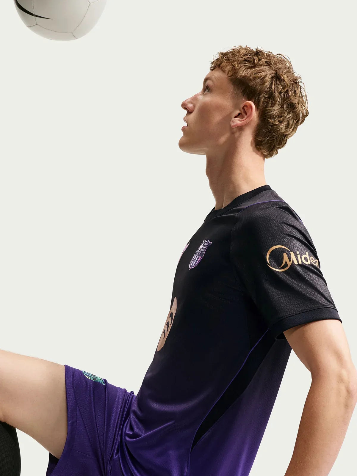 Barcelona Away Jersey 2026/27 - Fan Version Pulses Football