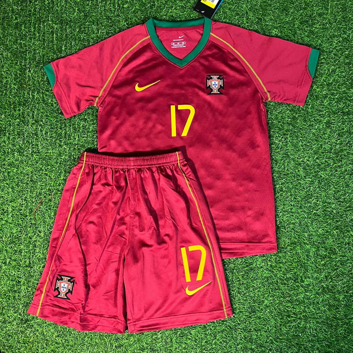 Cristiano Ronaldo Portugal 2006 Kids Kit Kinder Trikot Soccer Shirt Pulses Football