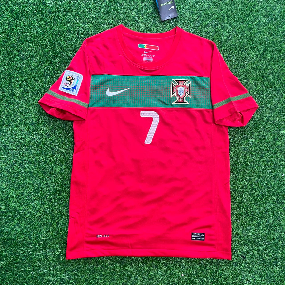 Cristiano Ronaldo Portugal 2010 World Cup Retro Jersey Trikot Maglia Pulses Football