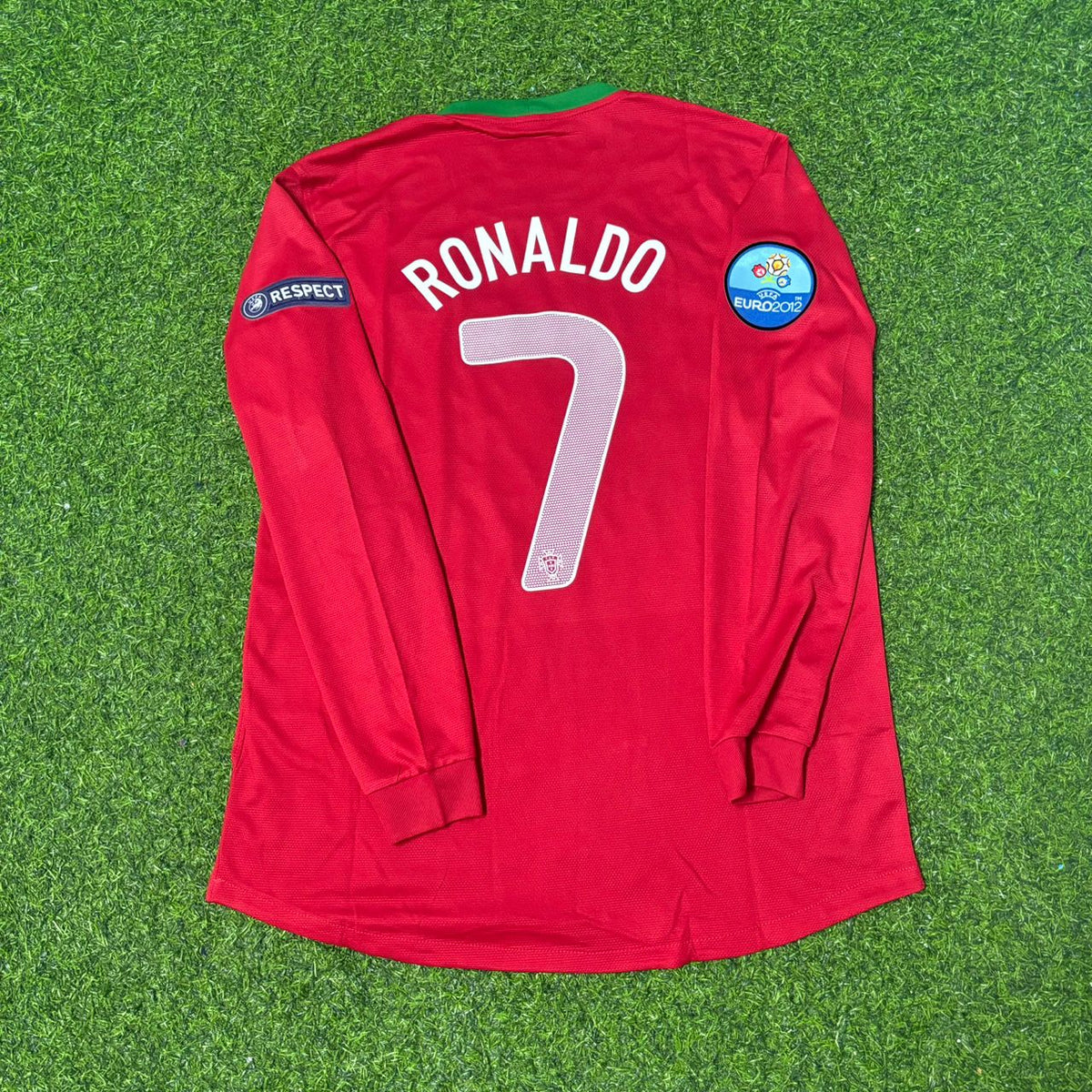 Cristiano Ronaldo Portugal EURO 2012 Long Sleeve Retro Football Jersey Pulses Football