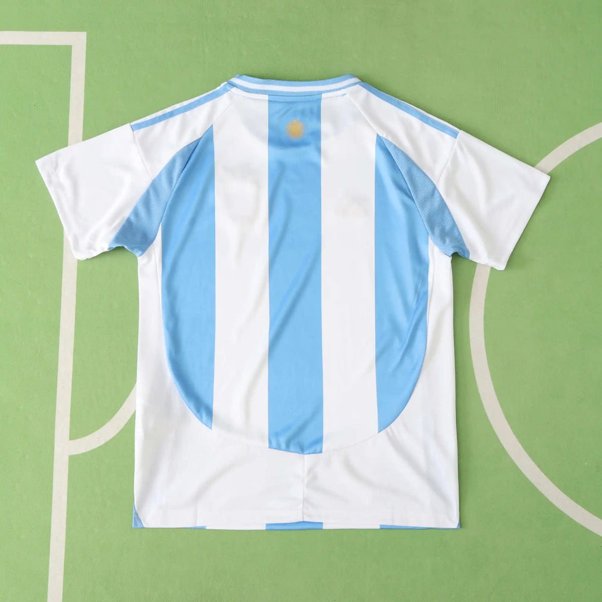 Lionel Messi Argentina Home Kids Kit Kindertrikot Maillot Enfant Kindertrui (Ages 3-13) Pulses Football