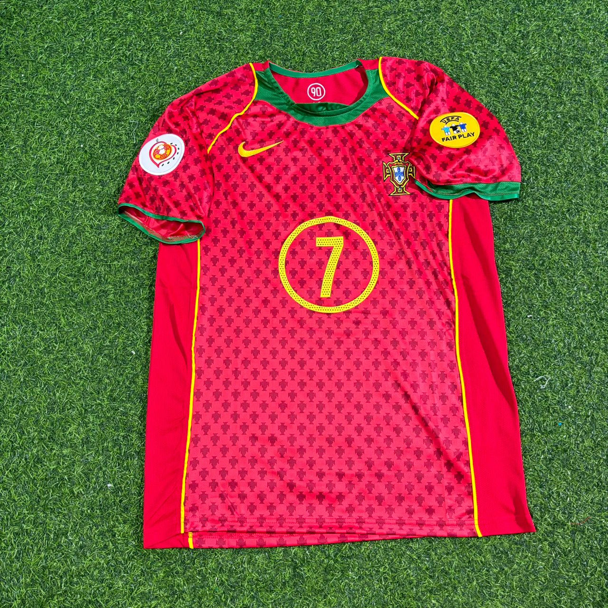 Luis Figo Portugal EURO 2004 Retro Home Red Jersey Trikot Pulses Football