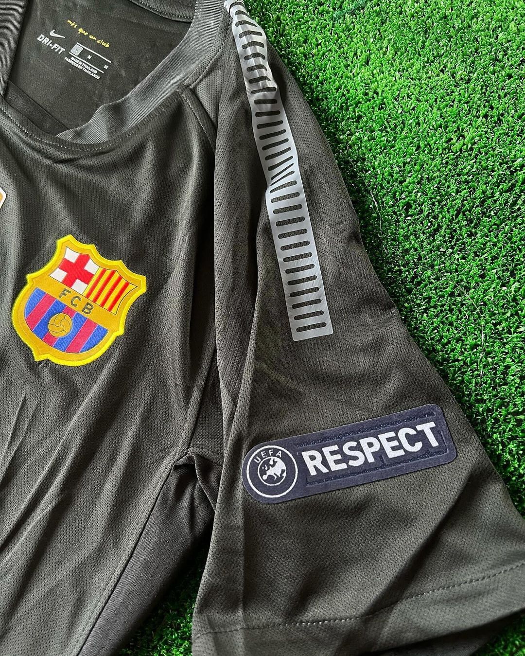 Lionel Messi Black Barcelona 2011/12 Retro Kit Shirt Jersey Trikot Maglia Pulses Football