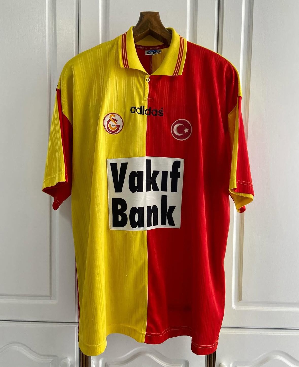 Retro Home 96/97 Men's Jersey Pulses Football