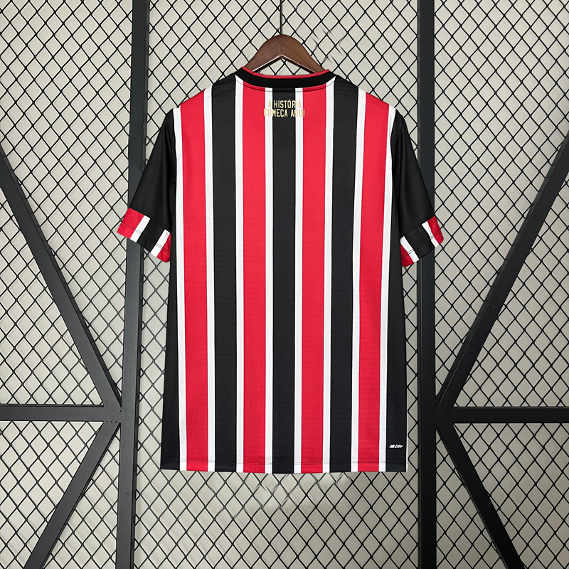 São Paulo 24-25 Away