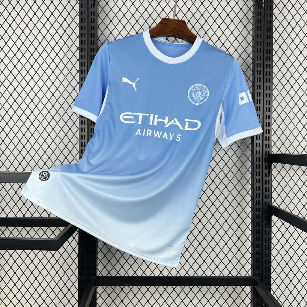 26/27 Manchester City Home - Fan Version Pulses Football